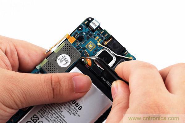 拆解狂魔荼毒新機(jī)三星金屬Galaxy A5，看槽點(diǎn)在何方？