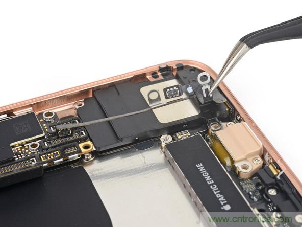 iPhone 8首拆：無線充電版本的iPhone 7？