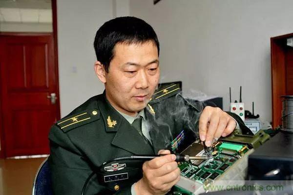 若美國(guó)全面禁售芯片，中國(guó)武器裝備會(huì)不會(huì)癱瘓？看完此文你就懂了